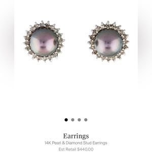 14K white gold stud earrings with 0.2 carats of single cut diamonds,